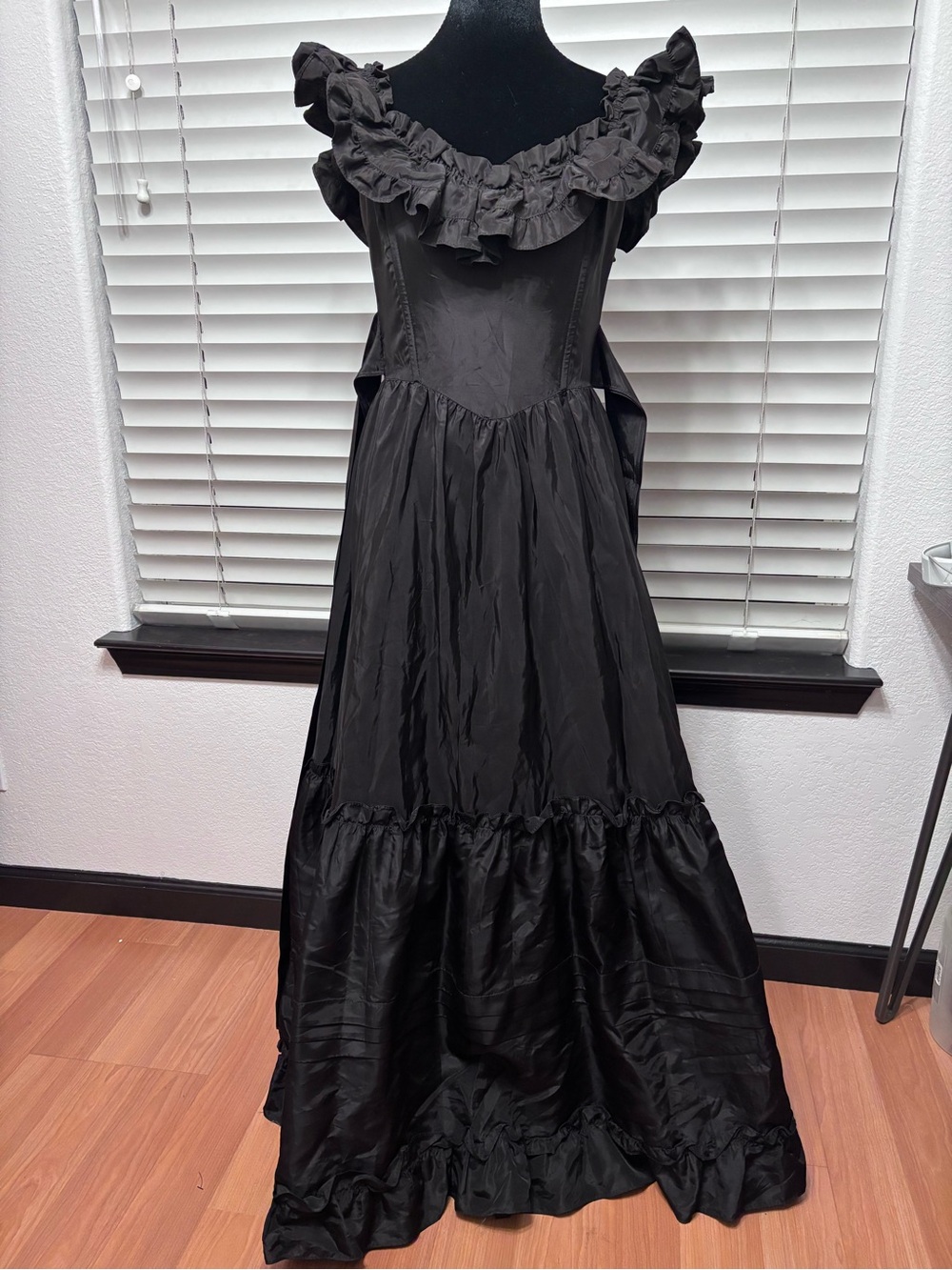 Gunne Sax Black Maxi Skirt with Gathered Hem
